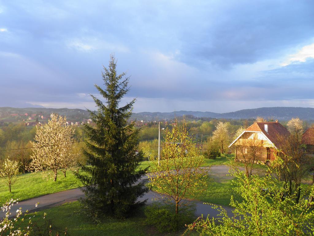 Rustic Home Mia Duga Resa Room photo