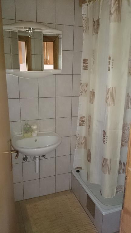 Rustic Home Mia Duga Resa Room photo